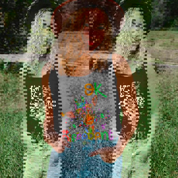 Giraffe Its Okay To Be Different Autism Awareness Unisex Tank Top Giraffe Its Okay To Be Different Autism Awareness Unisex Tank Top