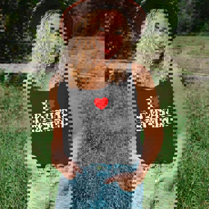 I Heart My Autistic Boyfriend I Love My Autistic Boyfriend Unisex Tank Top