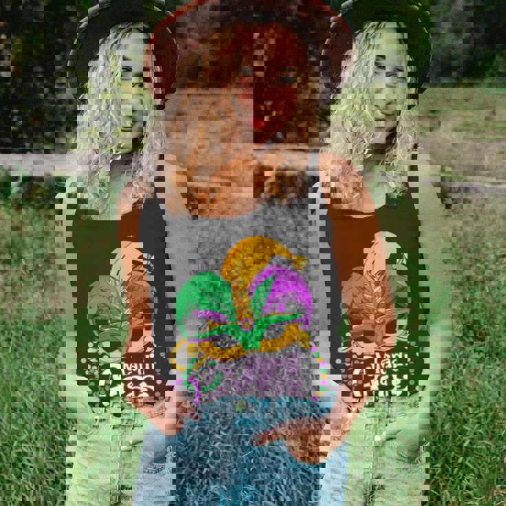 Mardi GrasMardi Gras 2023 Beads Mask Feathers V2 Unisex Tank Top