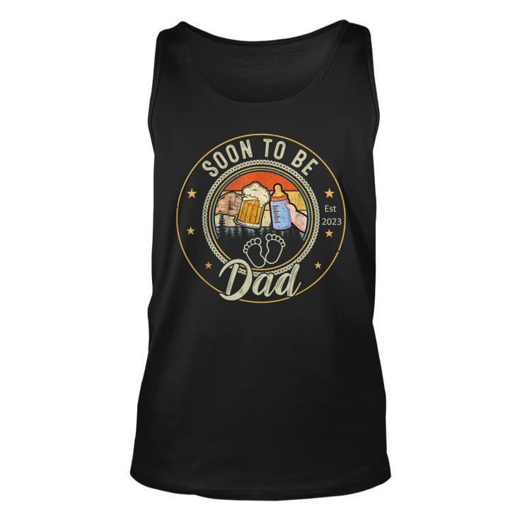 Mens Vintage Soon To Be Dad Est2023 Fathers Day New Dad  Unisex Tank Top