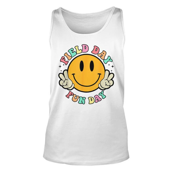 Hippie Smile Face Field Day Fun Day Groovy Field Day 2023  Unisex Tank Top