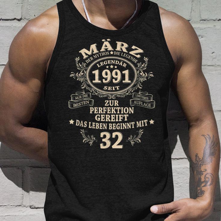 32 Geburtstag Geschenk Mann Mythos Legende März 1991 Tank Top Geschenke für Ihn