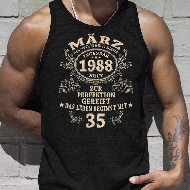 35 Geburtstag Geschenk Mann Mythos Legende März 1988 Tank Top Geschenke für Ihn