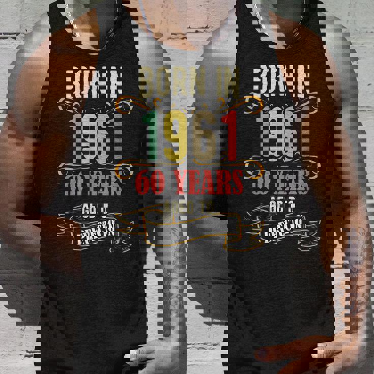 60 Geburtstag Männer 60 All Legends Are Born In März 1961 Tank Top Geschenke für Ihn