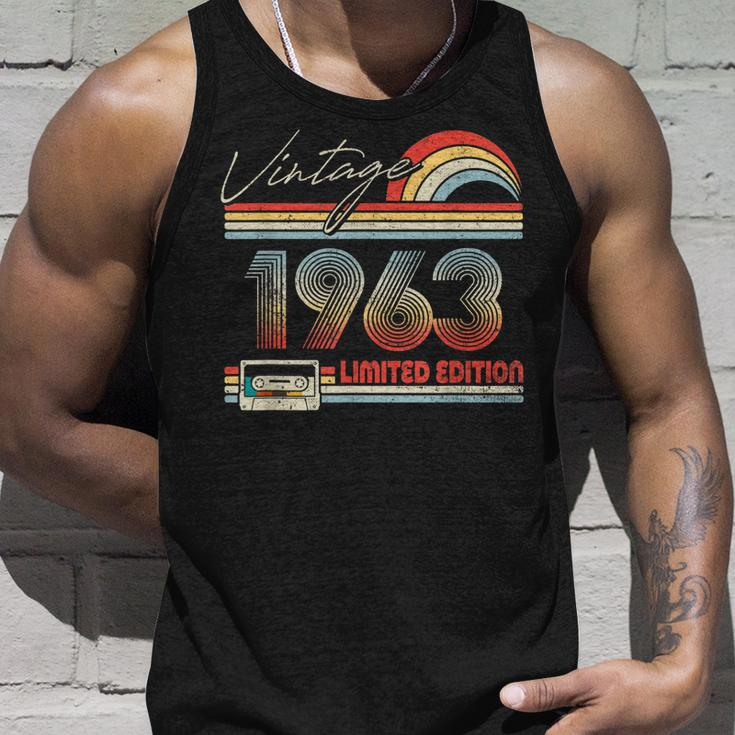 60 Year Old Born In 1963 Vintage 60Th Birthday Gifts Men Unisex Tank Top Gifts for Him