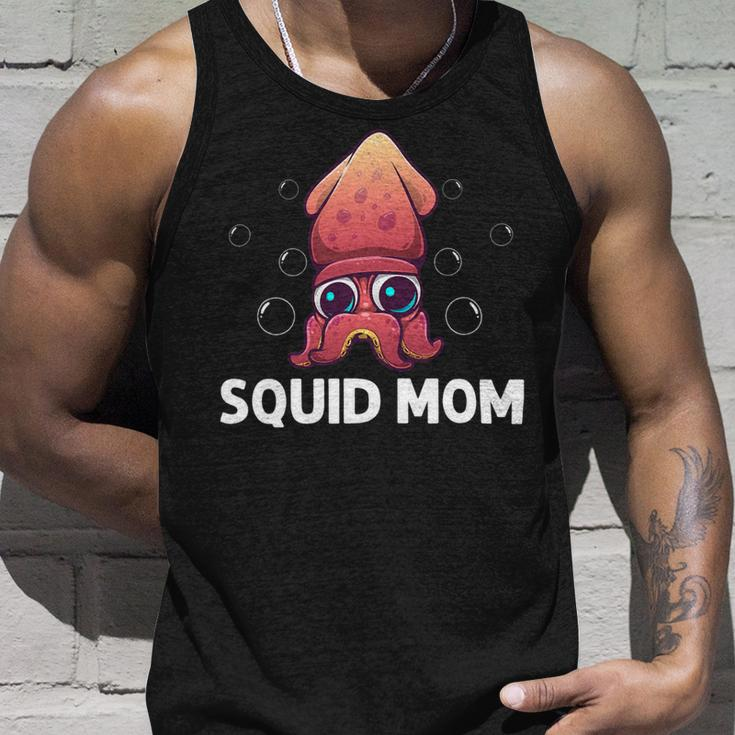 Cool Squid For Mom Mother Octopus Biology Sea Animals V2 Unisex Tank Top Gifts for Him