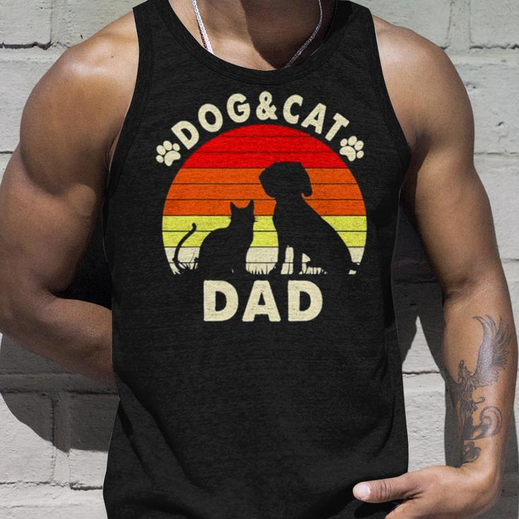 Dog And Cat Dad Vintage Retro Unisex Tank Top Gifts for Him