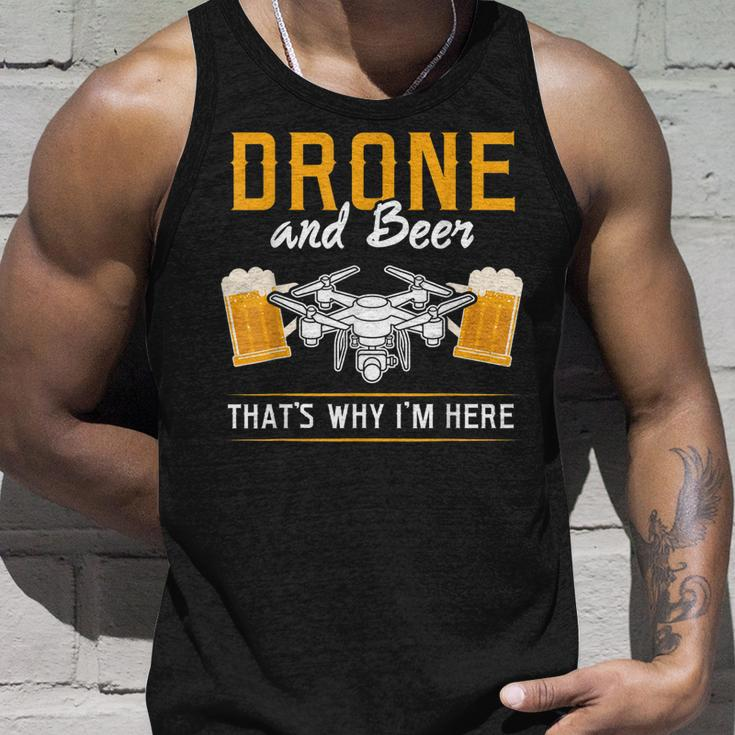 Drone Und Bier Das Ist Warum Ich Hier Bin Drone V2 Tank Top Geschenke für Ihn