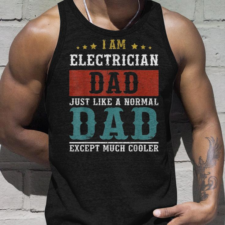 Electrician Dad Fathers Day Funny Daddy Gift Unisex Tank Top Gifts for Him