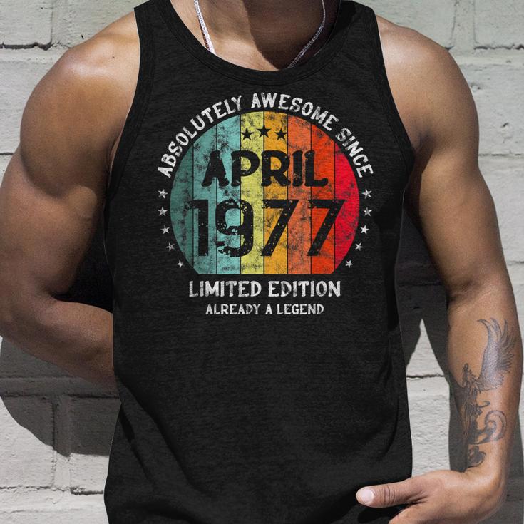 Fantastisch Seit April 1977 Männer Frauen Geburtstag Tank Top Geschenke für Ihn