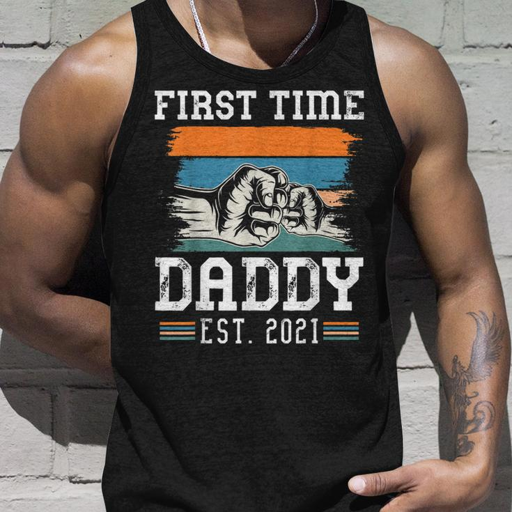 First Time Dad Est 2021 Gift New Dad Retro Vintage Colors Unisex Tank Top Gifts for Him