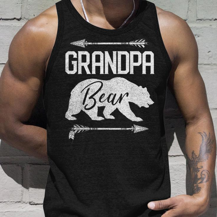Grandpa Bear Funny Fathers Day Gift Papa Vintage Christmas Unisex Tank Top Gifts for Him