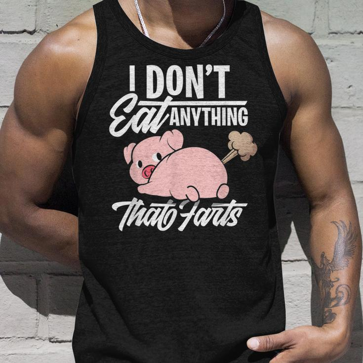 I Dont Eat Anything That Farts - Funny Vegan Animal Lover Unisex Tank Top Gifts for Him