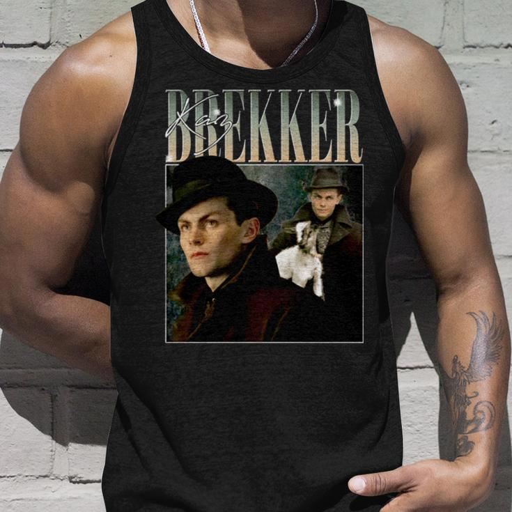 Kaz Brekker Vintage 90’S Shadow And Bone Six Of Crows Unisex Tank Top Gifts for Him