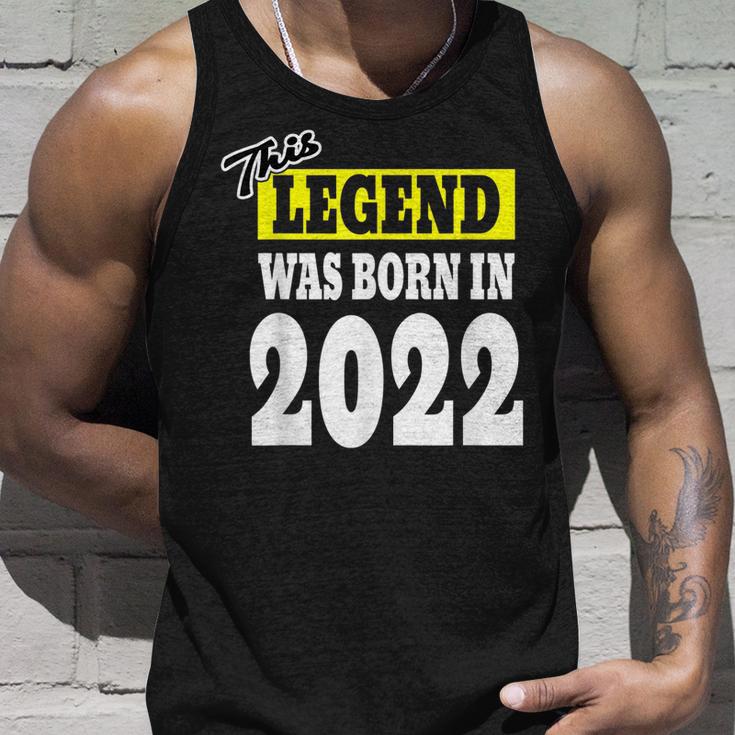 Legendärer Vater und Mutter, Dieses Kind 2022 Geboren Unisex TankTop Geschenke für Ihn