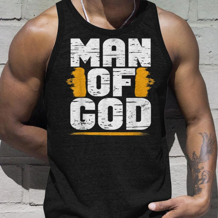 Man Of God Christian Believer Dad Daddy Father’S Day Cute Unisex Tank Top Gifts for Him