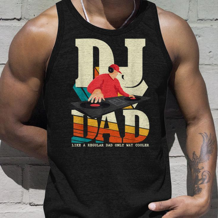 Mens Dj Dad Vintage Funny Beat Disc Jockey Fathers Day Mens Unisex Tank Top Gifts for Him