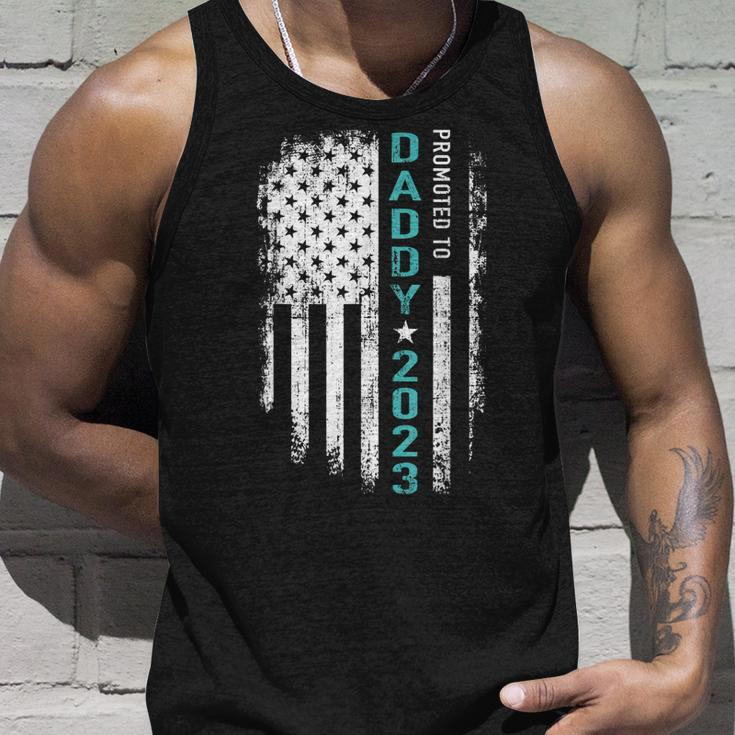 Mens Promoted To Daddy 2023 Us American Flag For New Dad To Be Unisex Tank Top Gifts for Him