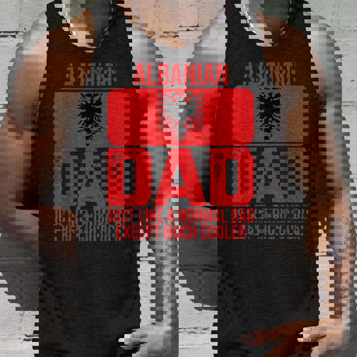 Mens Vintage Albanian Dad Albania Flag Design Fathers Day Unisex Tank Top Gifts for Him