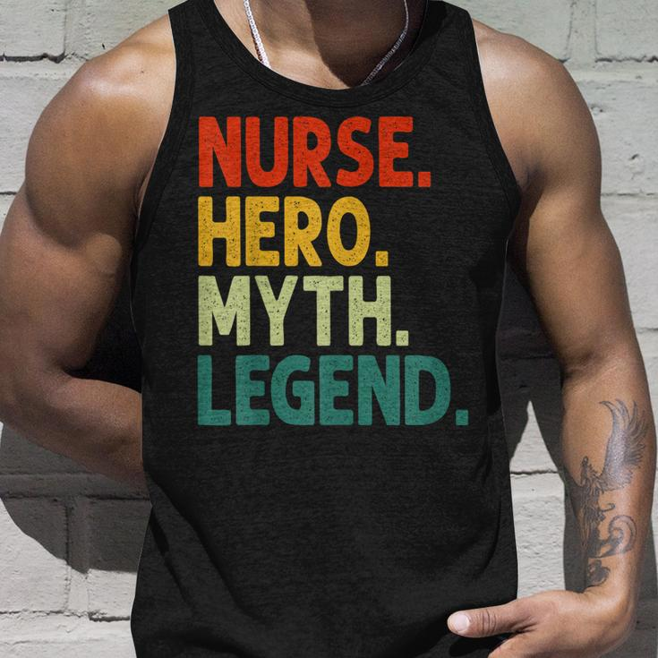 Nurse Hero Myth Legend Retro Vintage Krankenschwester Tank Top Geschenke für Ihn