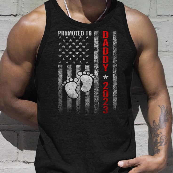 Promoted To Daddy 2023 First Time Fathers Day New Dad Unisex Tank Top Gifts for Him