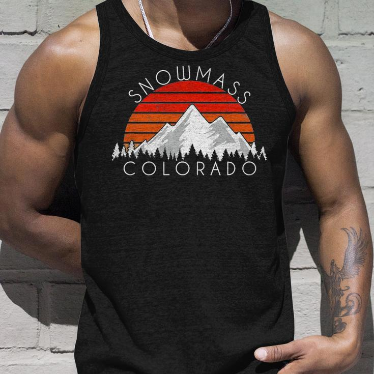 Retro Vintage Snowmass Colorado Distressed Unisex Tank Top Gifts for Him