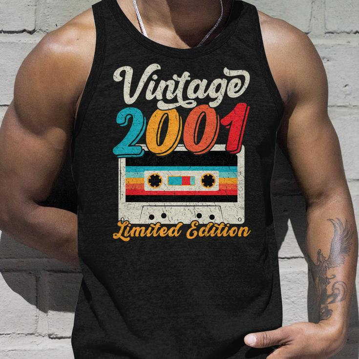 Vintage 2001 Wedding Anniversary Born In 2001 Birthday Party Unisex Tank Top Gifts for Him