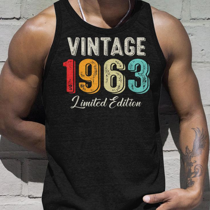 Vintage Born In 1963 Birthday Year Party Wedding Anniversary Unisex Tank Top Gifts for Him
