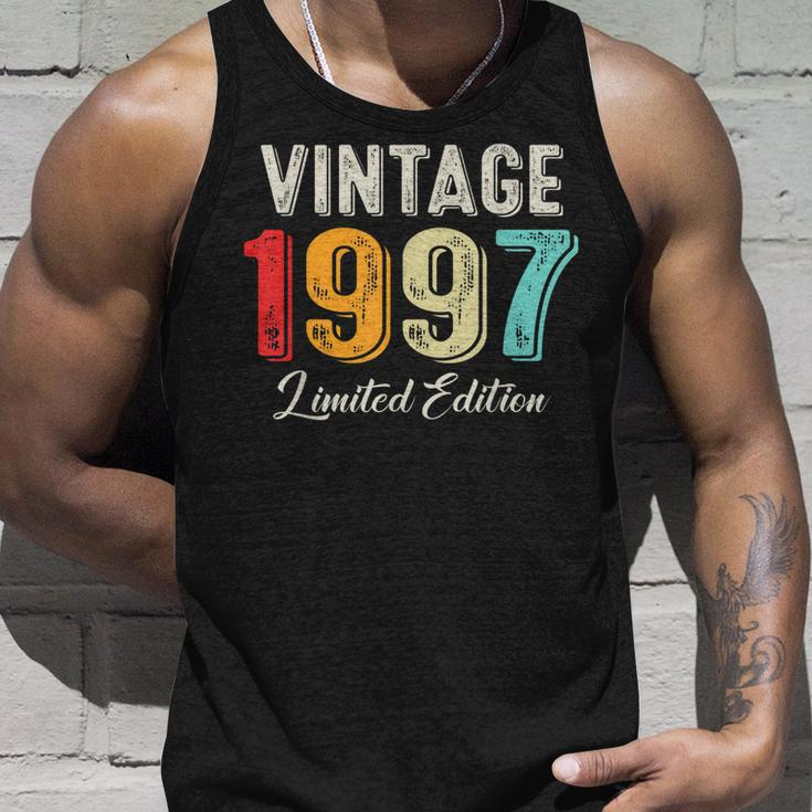 Vintage Born In 1997 Birthday Year Party Wedding Anniversary Unisex Tank Top Gifts for Him