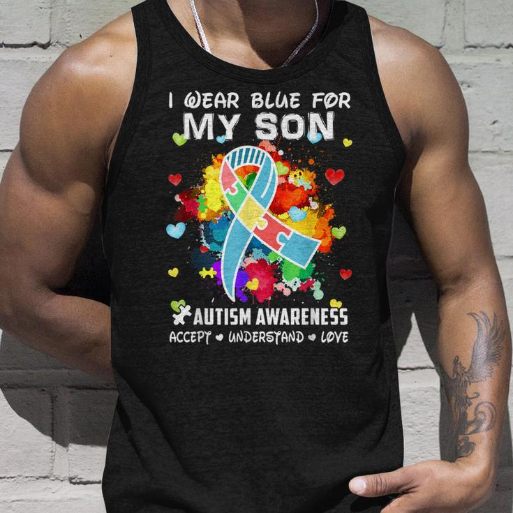 I Wear Blue For My Son Accept Understand Love Autism Mom Dad Tank Top Gifts for Him