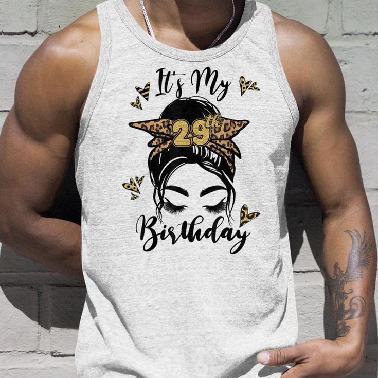 29Th Birthday Decorations Girl Messy Bun 29 Years Old Bday Unisex Tank Top Gifts for Him