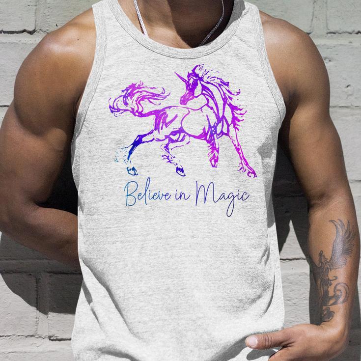 Believe In Magic Einhorn-Unisex TankTop, Vintage-Fantasiekunst für Pferdefans Geschenke für Ihn