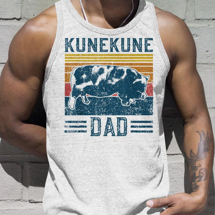Mens Farming Breed - Vintage Kunekune Pig Dad Unisex Tank Top Gifts for Him