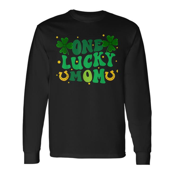 One Lucky Mom Shamrock Mom Life St Patricks Day Long Sleeve T-Shirt Gifts ideas