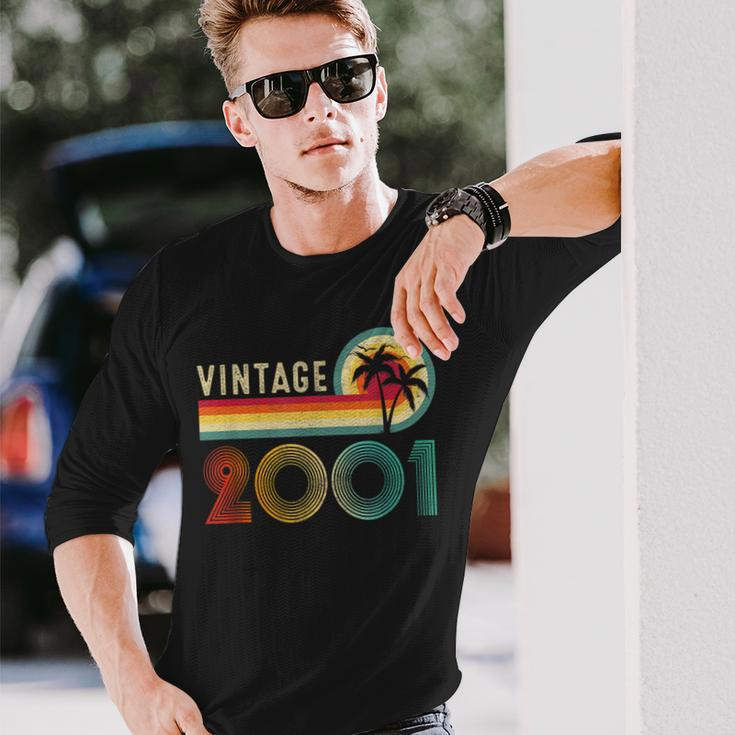 22 Year Old Gifts Vintage Born In 2001 22Nd Birthday Retro Men Women Long Sleeve T-shirt Graphic Print Unisex Gifts for Him