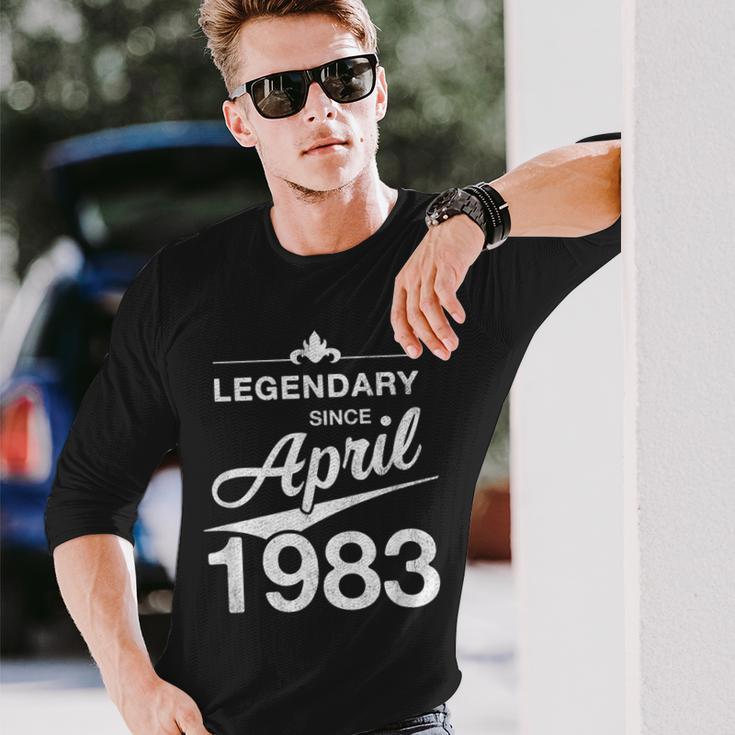 40 Geburtstag 40 Jahre Alt Legendär Seit April 1983 V2 Langarmshirts Geschenke für Ihn