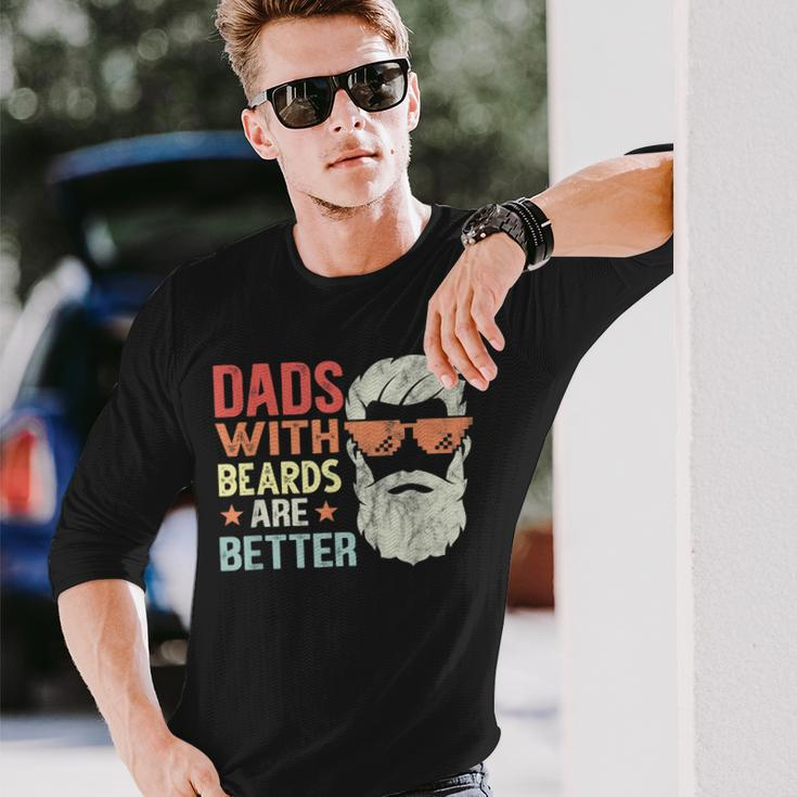 Dads With Beards Are Better Retro Father´S Day Bearded Daddy Long Sleeve T-Shirt Gifts for Him