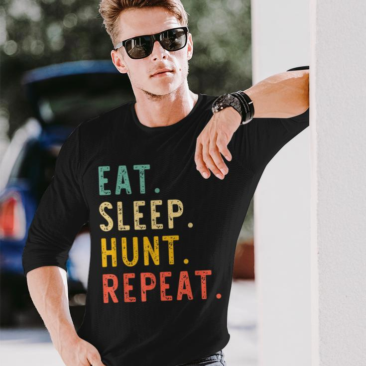 Eat Sleep Hunt Repeat Hunting Hunter Retro Vintage Long Sleeve T-Shirt T-Shirt Gifts for Him