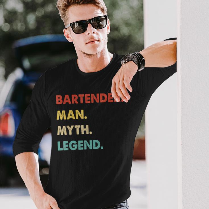 Herren Barkeeper Mann Mythos Legende Langarmshirts Geschenke für Ihn