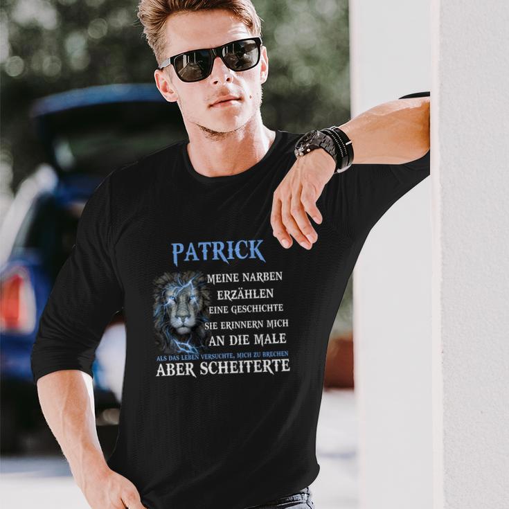 Patrick - Narbengeschichten mit Löwenmotiv Langarmshirts, Einzigartiges Design Geschenke für Ihn