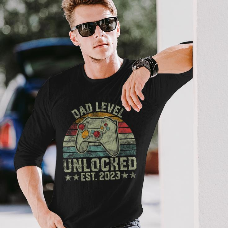 Retro Dad Level Unlocked Est 2023 New Dad Long Sleeve T-Shirt Gifts for Him