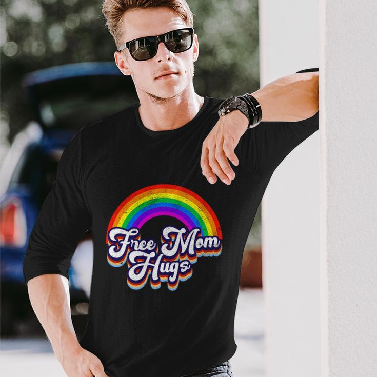 Retro Vintage Free Mom Hugs Rainbow Lgbtq Pride Long Sleeve T-Shirt Gifts for Him