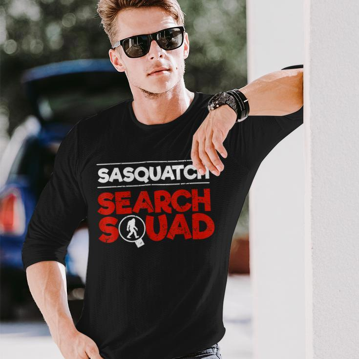 Sasquatch Search Squad Bigfoot Hunter Long Sleeve T-Shirt T-Shirt Gifts for Him
