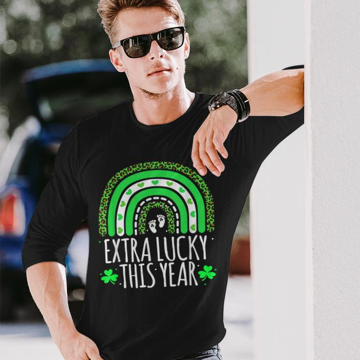 St Pattys Pregnancy Announcement St Patricks Day Pregnant Long Sleeve T-Shirt Gifts for Him