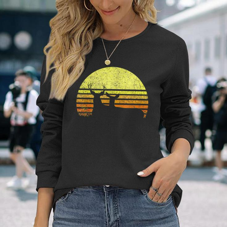 Buck Mule Deer Hunting Dad Vintage Retro Sun Bow Hunter Long Sleeve T-Shirt Gifts for Her