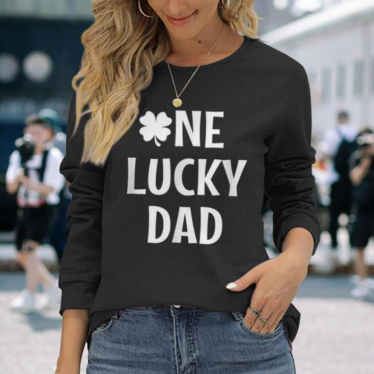 Dad Pregnancy Announcement St Patricks Day Long Sleeve T-Shirt Gifts for Her