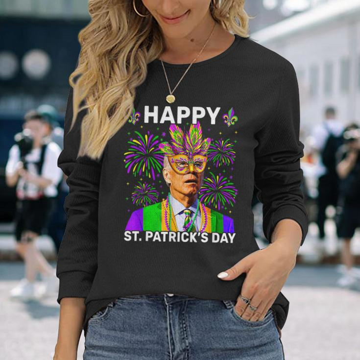 Happy St Patricks Day Confused Biden Sarcastic Mardi Gras Long Sleeve T-Shirt Gifts for Her