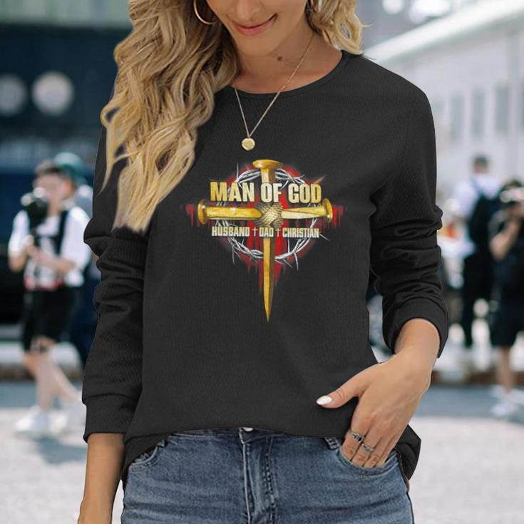 Man Of God Husband Dad Papa Lion Cross Jesus Christian Long Sleeve T-Shirt Gifts for Her