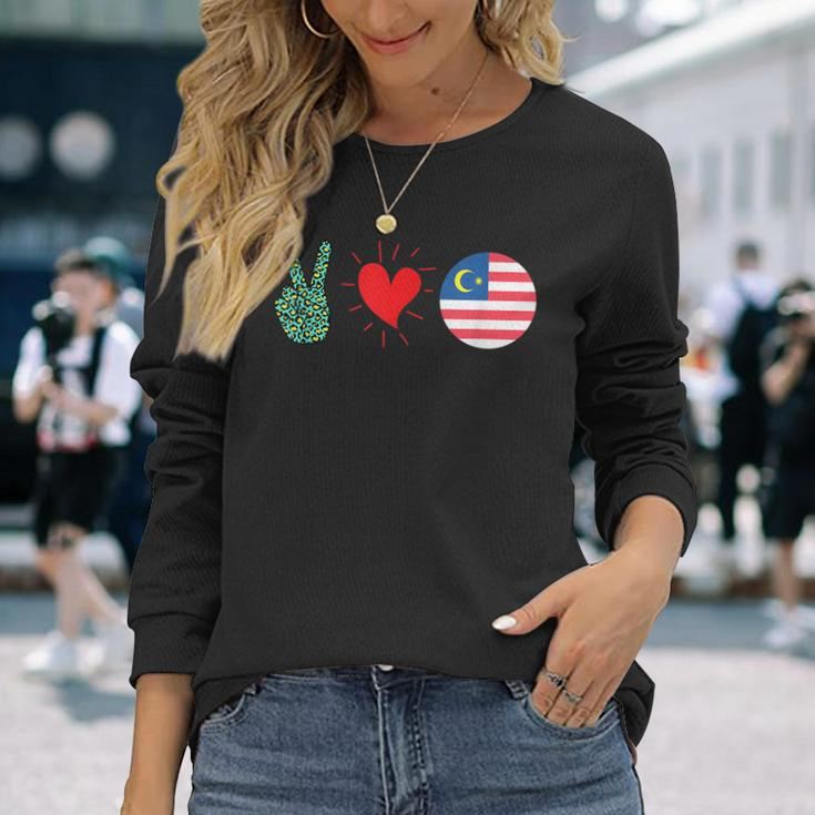 Peace Love Malaysia Flag Malaysian Pride Roots Long Sleeve T-Shirt Gifts for Her