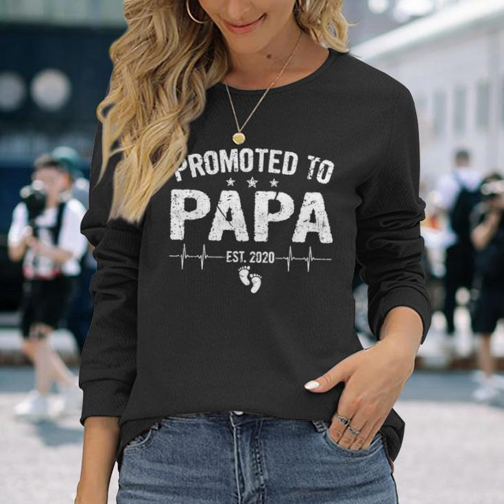 Retro Promoted To Papa Est 2020 Fathers Day New Grandpa Long Sleeve T-Shirt Gifts for Her